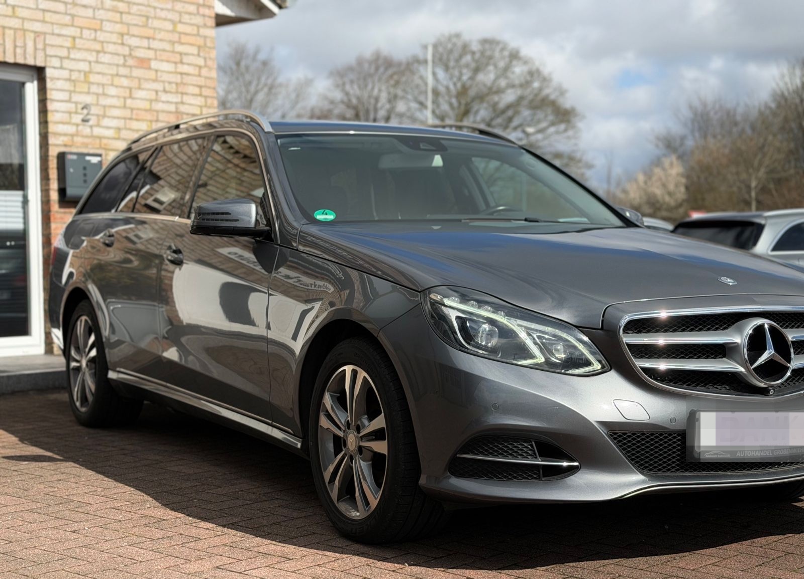 Mercedes-Benz E -Klasse  250 T-Modell*NAVI*ACC*SHZ*LED*360°-K foto 7