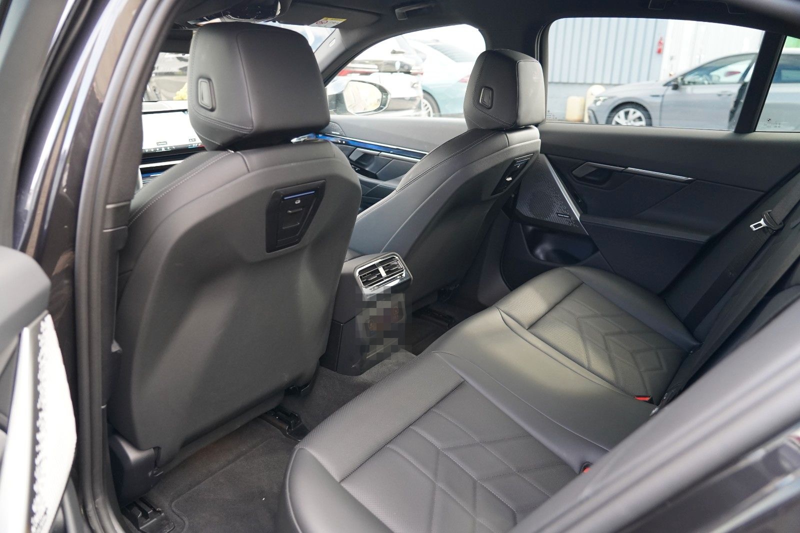 BMW 520d xDrive M Sport ICONIC CARBON 360 KEY HUD foto 18