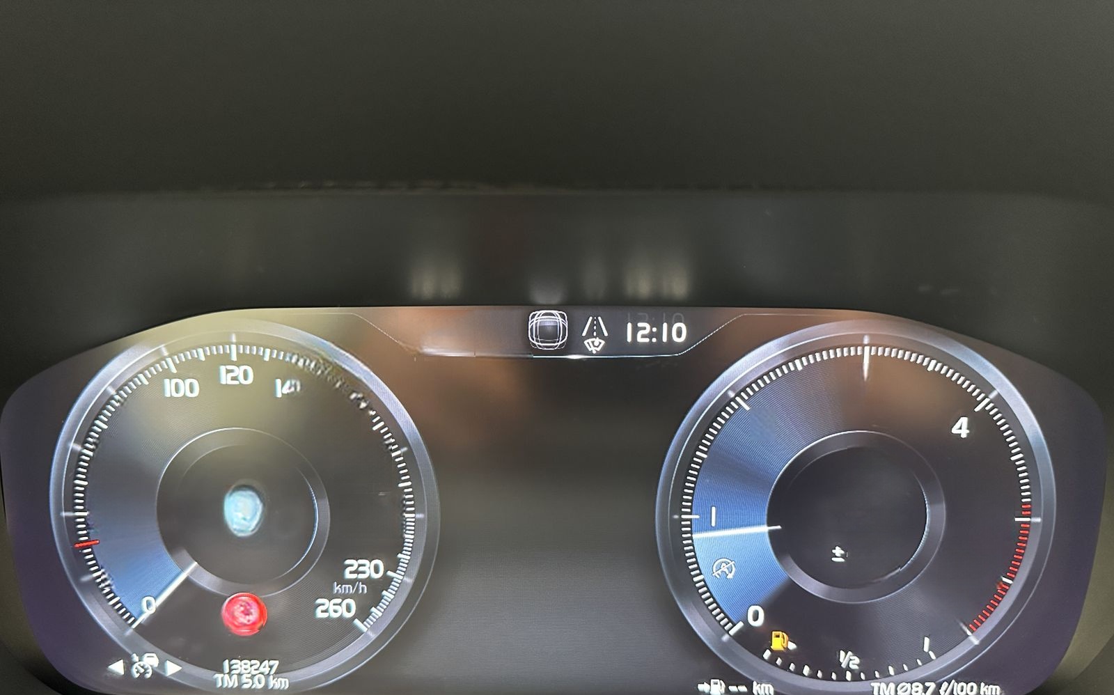 Volvo XC60 R Design AWD "PANO-NAVI-HEAD UP-CAM-ALU" foto 21