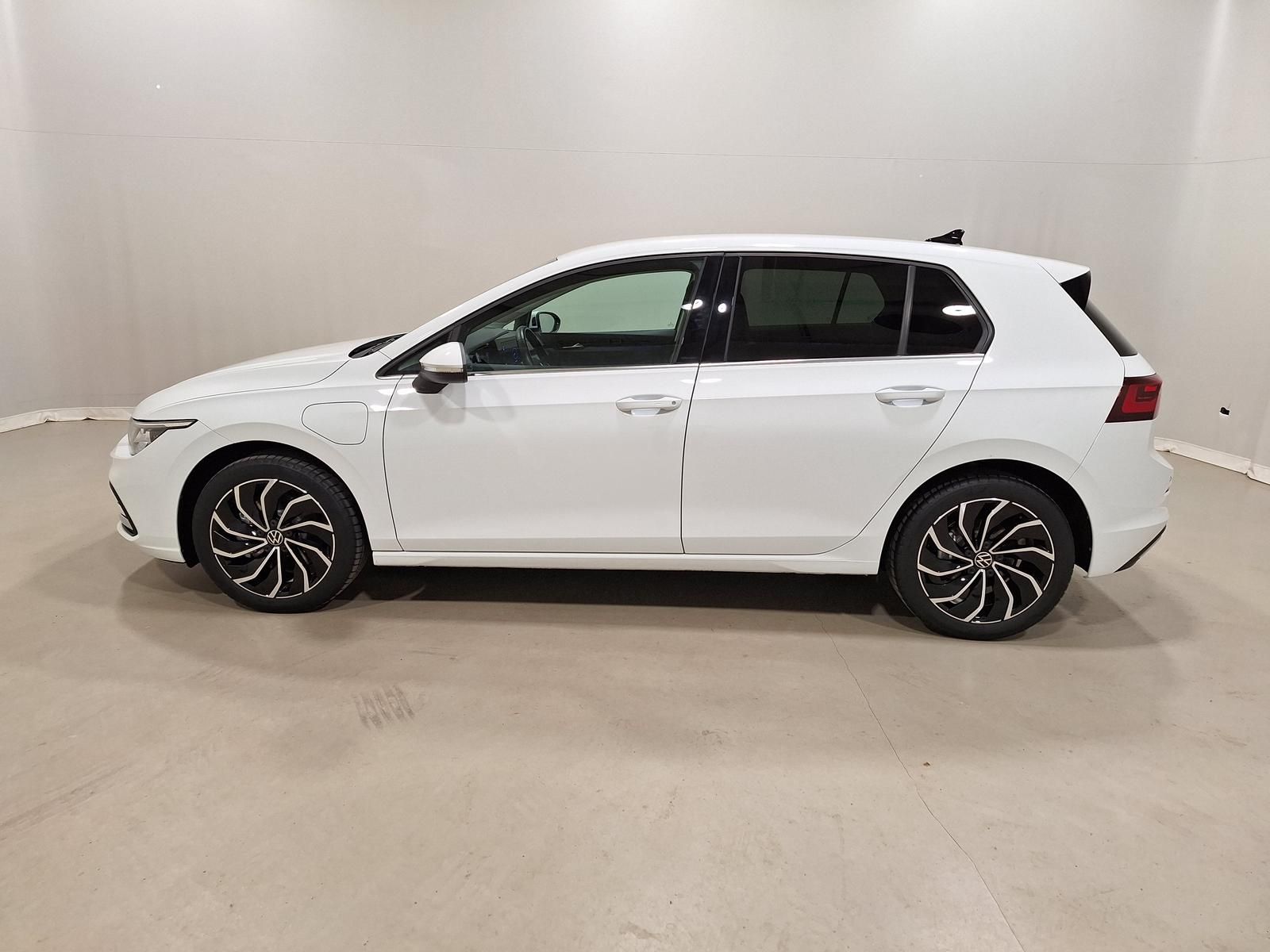 Volkswagen Golf 1.4 TSI DSG Style eHybrid Matrix|Navi|AHK|A foto 3
