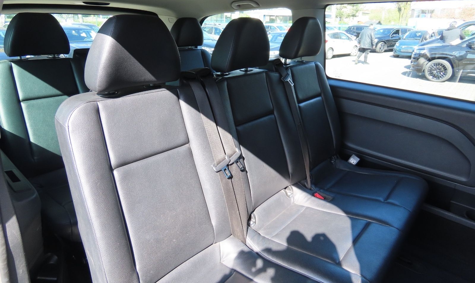 Mercedes-Benz Vito Tourer 114 CDI lang Leder Sitzheizung Klima foto 23