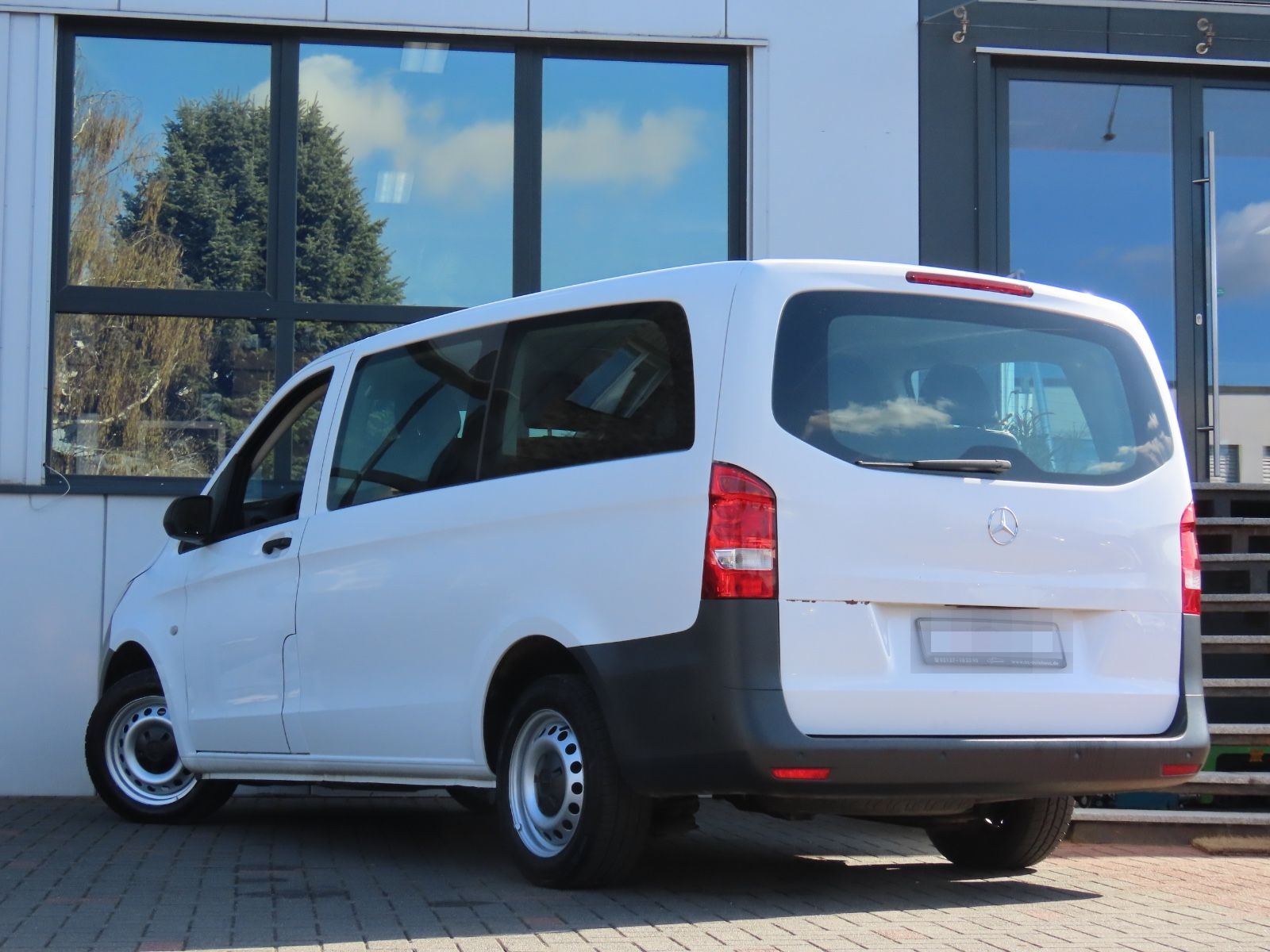 Mercedes-Benz Vito Tourer 114 CDI lang Leder Sitzheizung Klima foto 4
