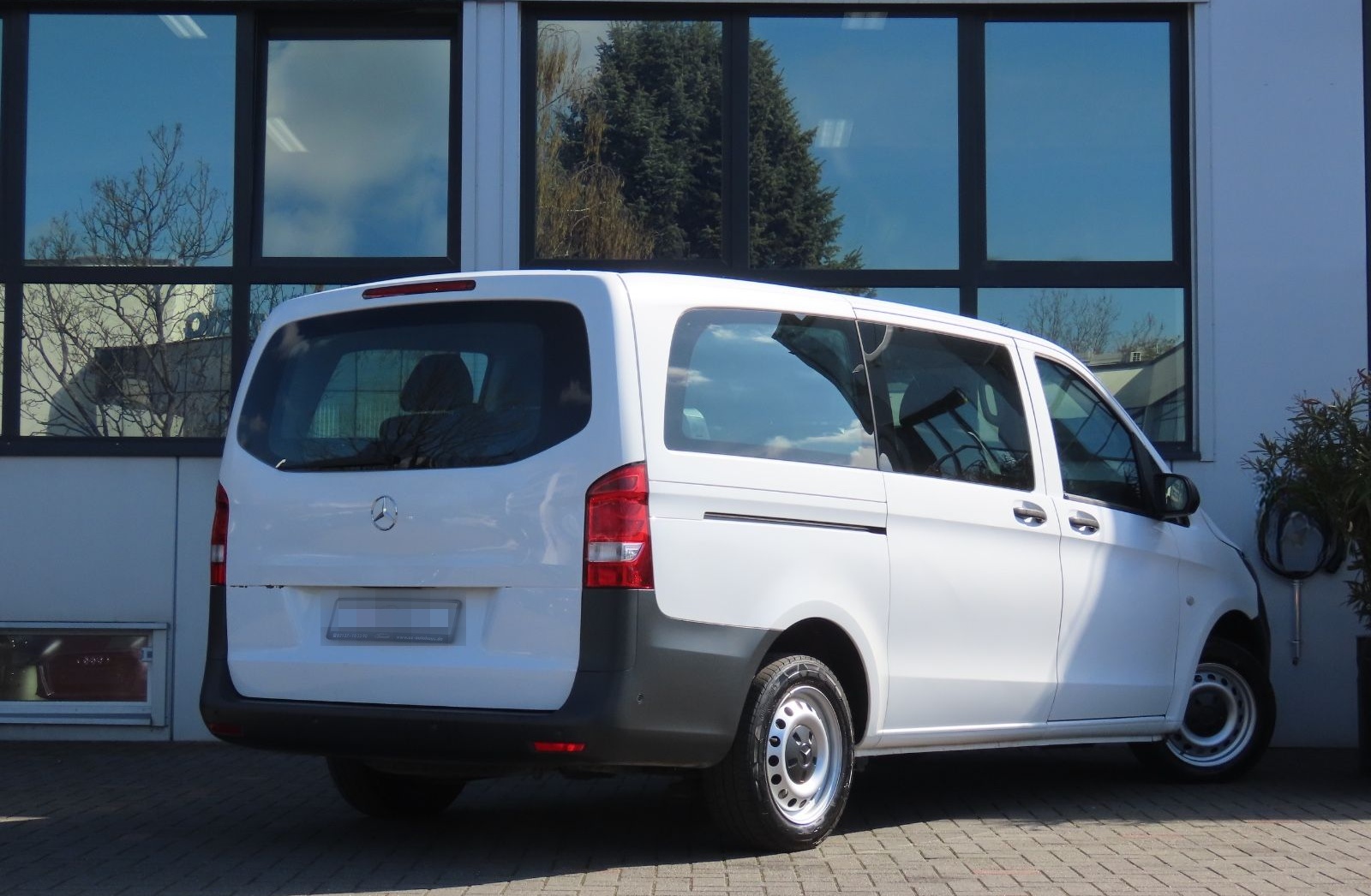 Mercedes-Benz Vito Tourer 114 CDI lang Leder Sitzheizung Klima foto 5