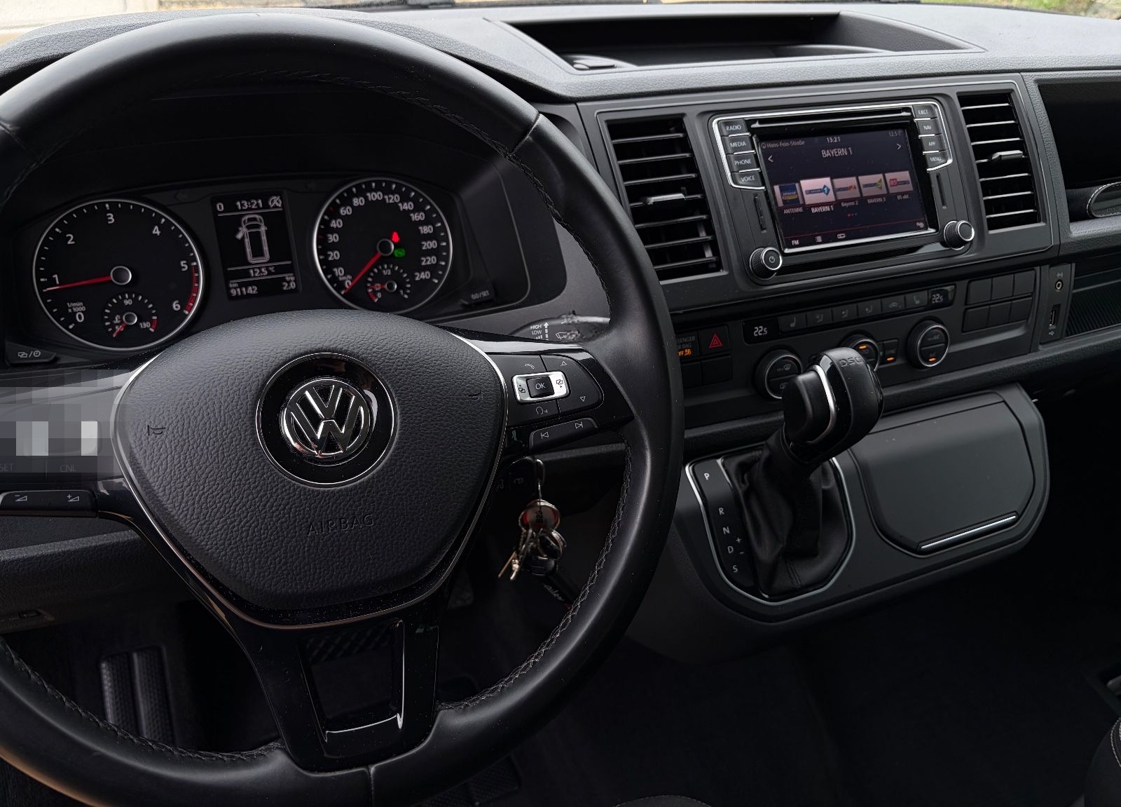 Volkswagen T6 Multivan DSG AHK Kamera foto 11