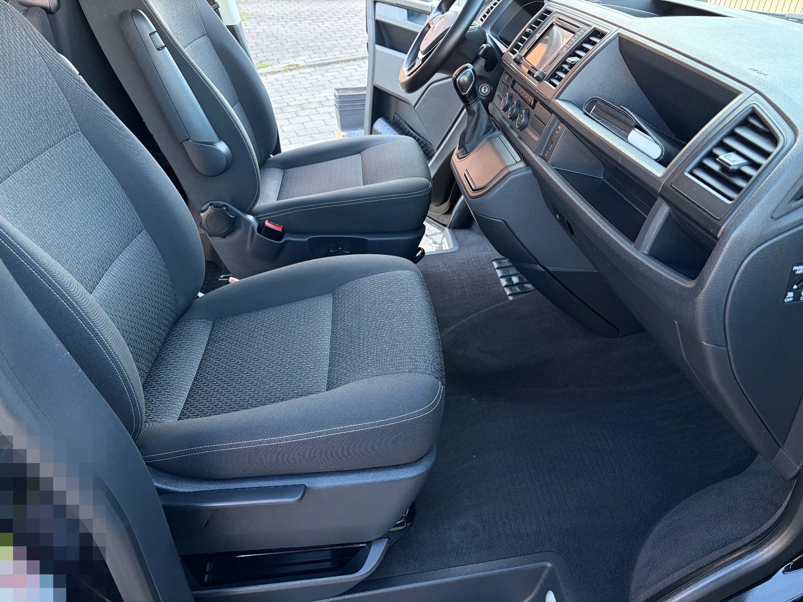 Volkswagen T6 Multivan DSG AHK Kamera foto 20