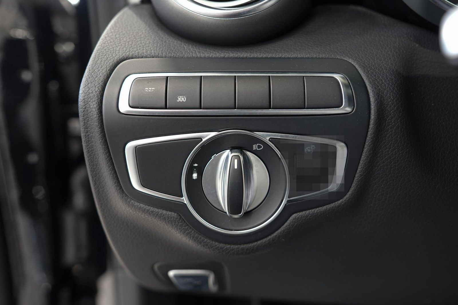 Mercedes-Benz C 200 T CGI 9-G Avantgarde*LEDER*NAVI*LED*360°KA foto 18