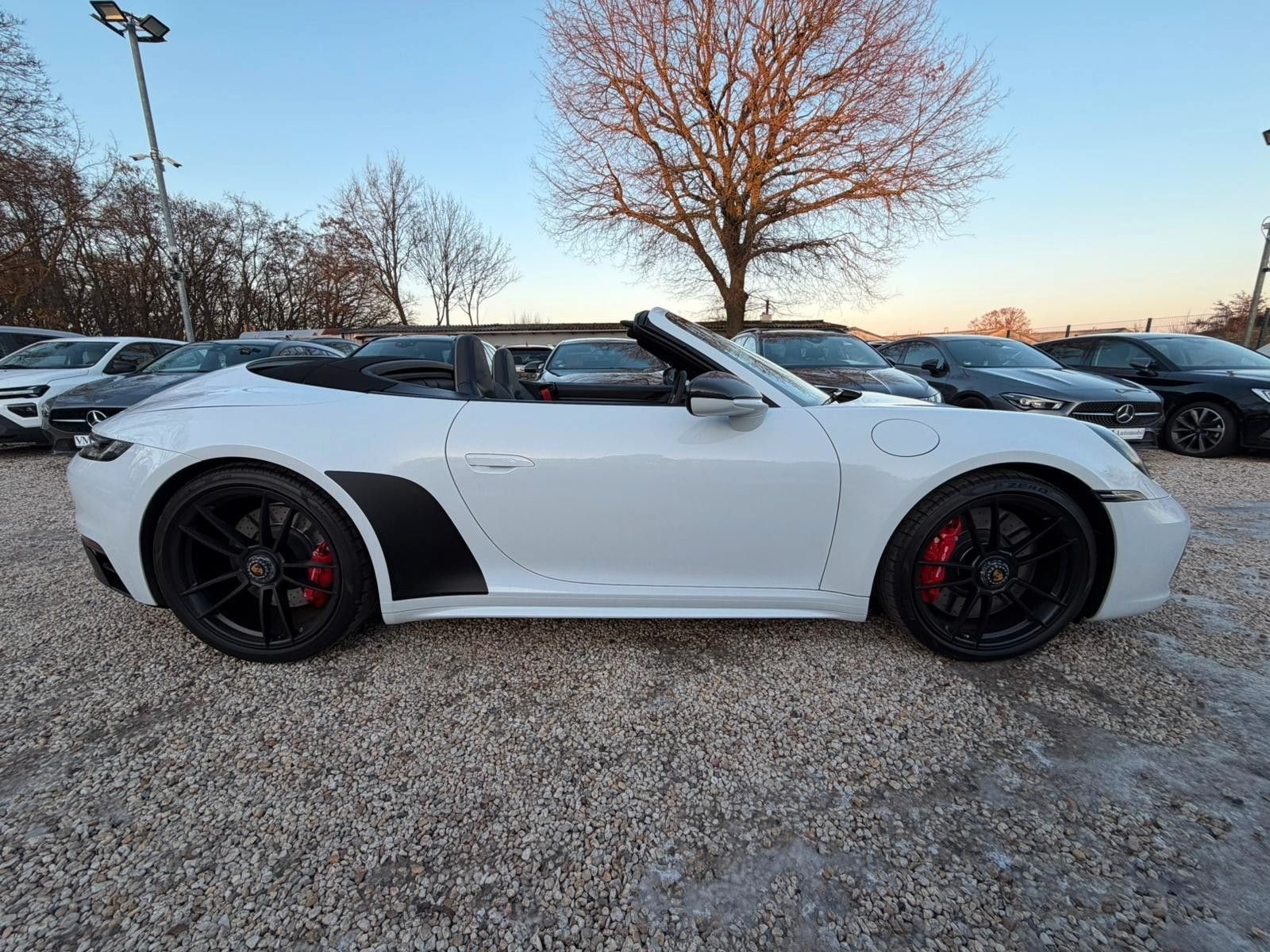 Porsche 911 Carrera GTS Cabriolet SPORT-CHRONO foto 8