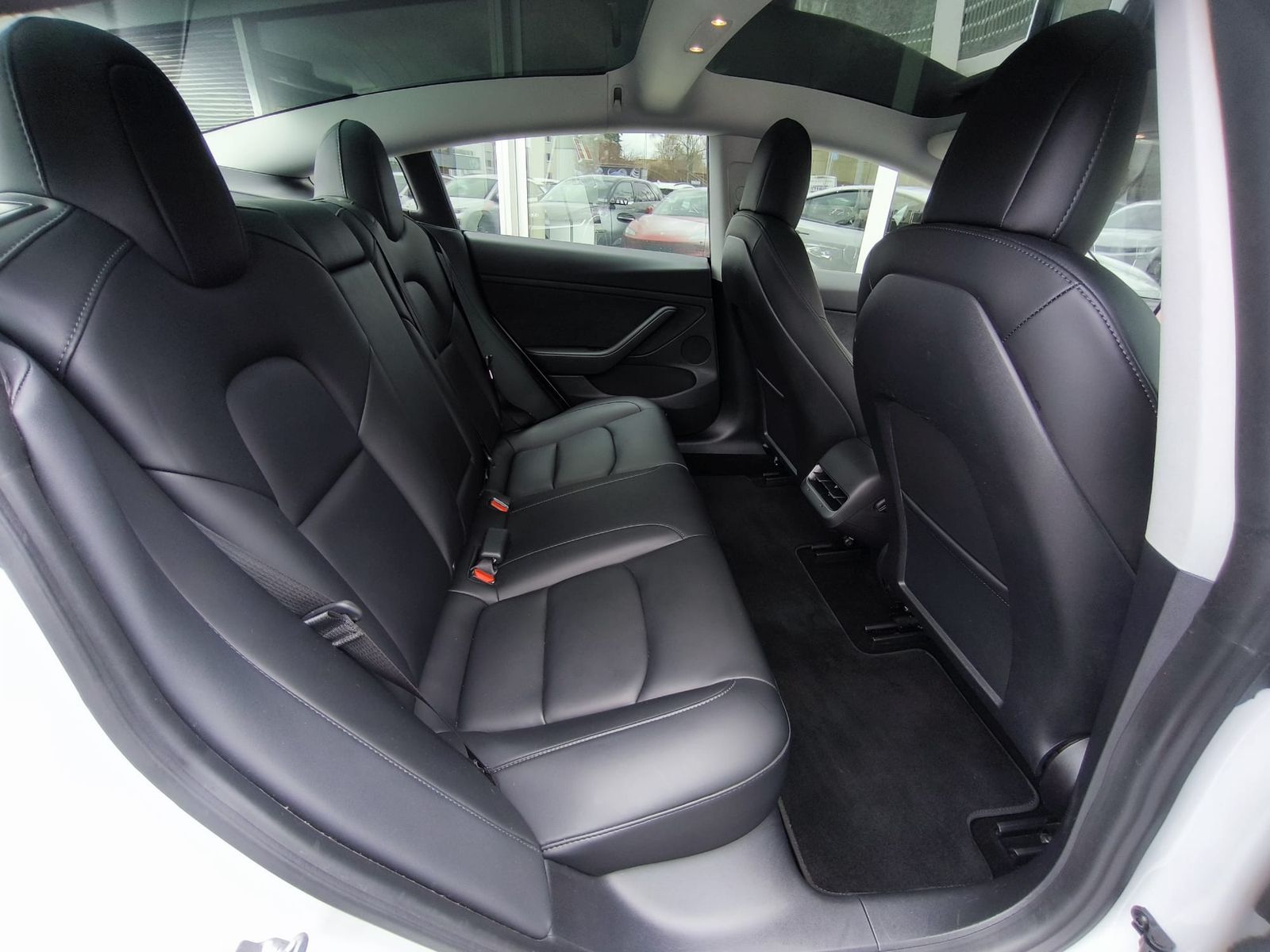 Tesla Model 3 LR Dual AWD PANO+STDHZ+LED+KAM+NAVI+ACC+ foto 11