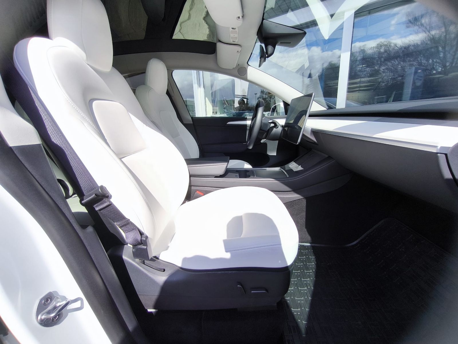 Tesla Model Y LR Dual AWD PANO+STDHZ+NAVI+LED+ACC+19"+ foto 12