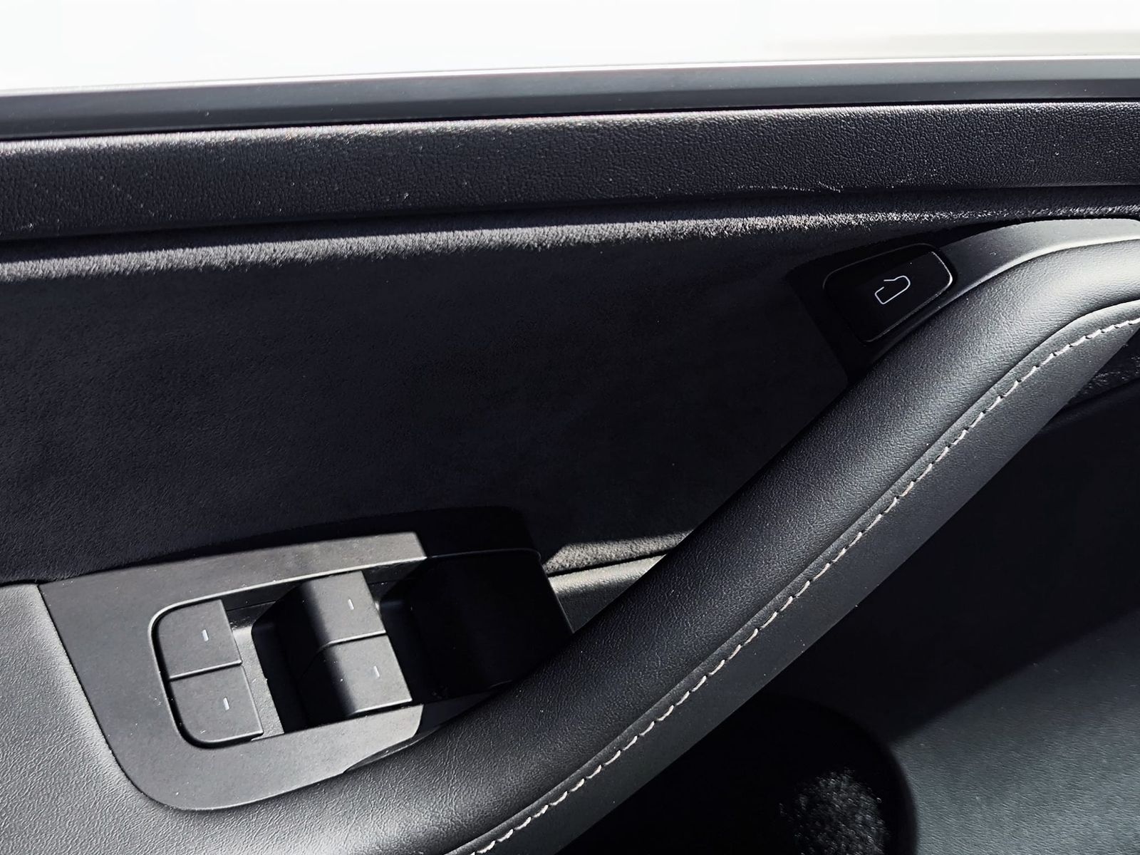 Tesla Model Y LR Dual AWD PANO+STDHZ+NAVI+LED+ACC+19"+ foto 14