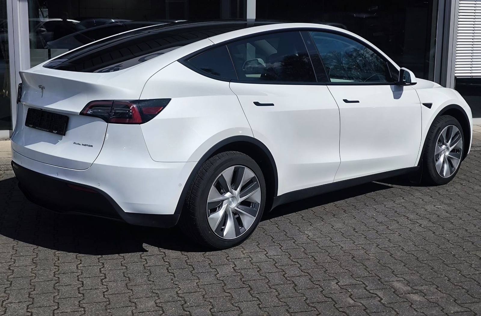 Tesla Model Y LR Dual AWD PANO+STDHZ+NAVI+LED+ACC+19"+ foto 8