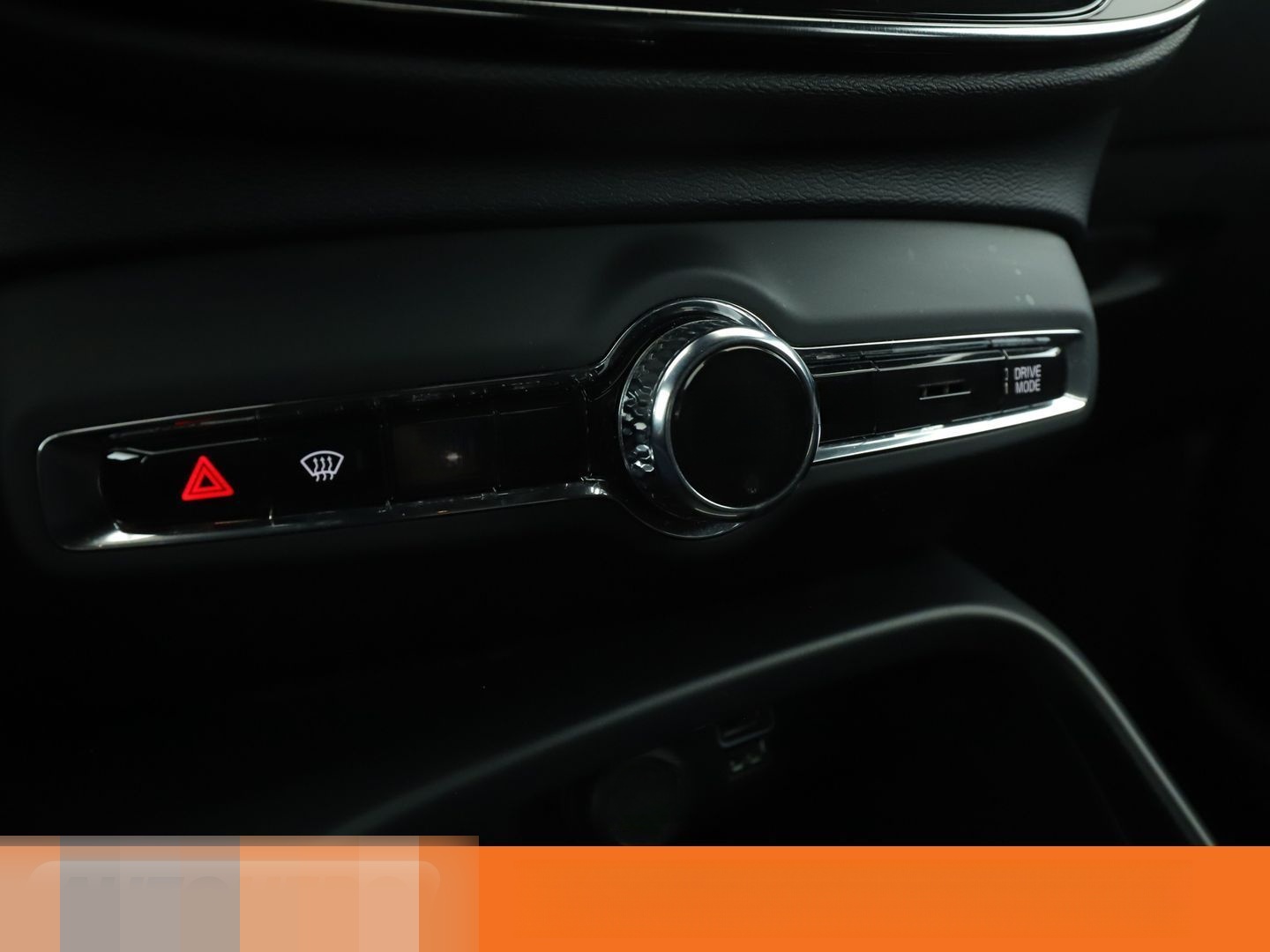 Volvo XC40 1.5 T3 Momentum Pro 2WD*NAVI*TEMPO*CAM*PDC* foto 24