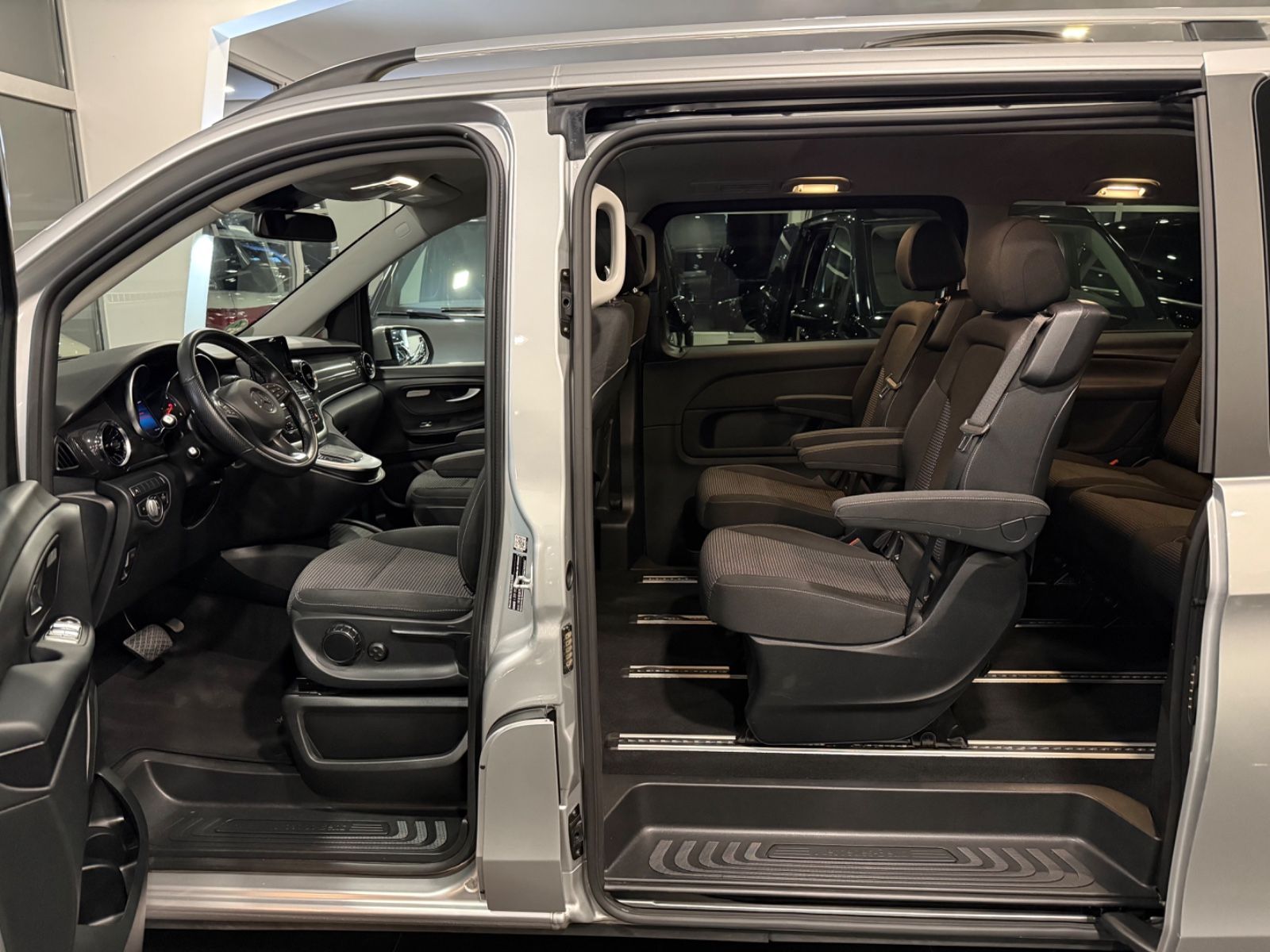 Mercedes-Benz V 220/250d EDITION lang*7-Sitzer*LED*Kamera* foto 16
