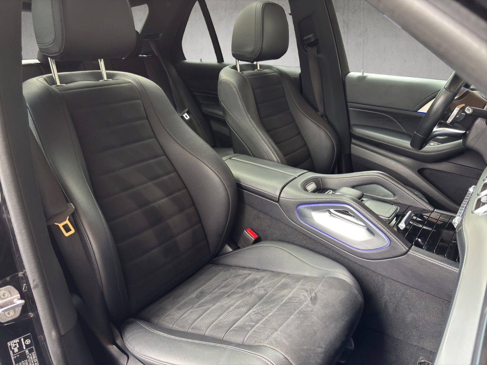 Mercedes-Benz GLE 350d 4Matic AMG-NIGHT-PANO-LED-AHK-360°-WR foto 13