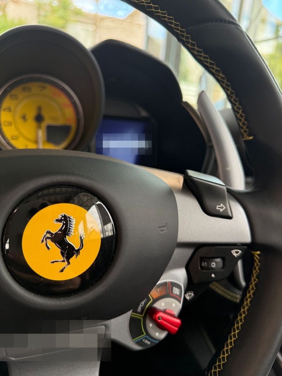Ferrari Portofino M SITZBEL 20" APPLE CAM SCUDERIA POWER foto 6