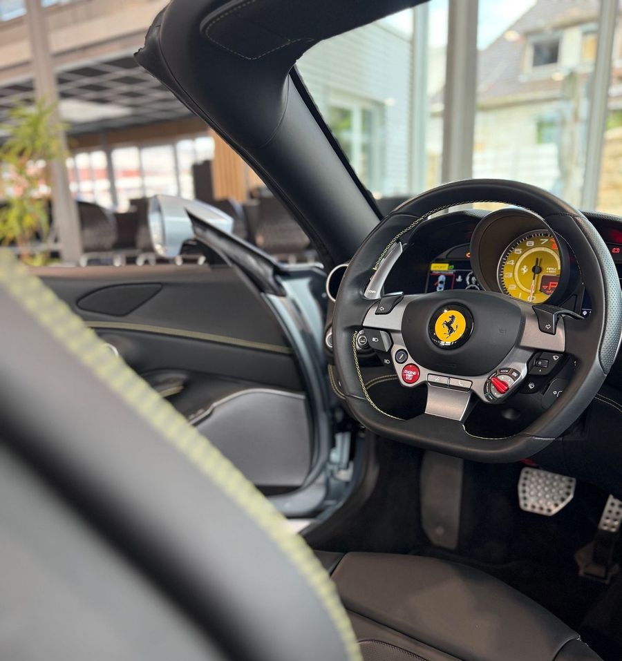 Ferrari Portofino M SITZBEL 20" APPLE CAM SCUDERIA POWER foto 7