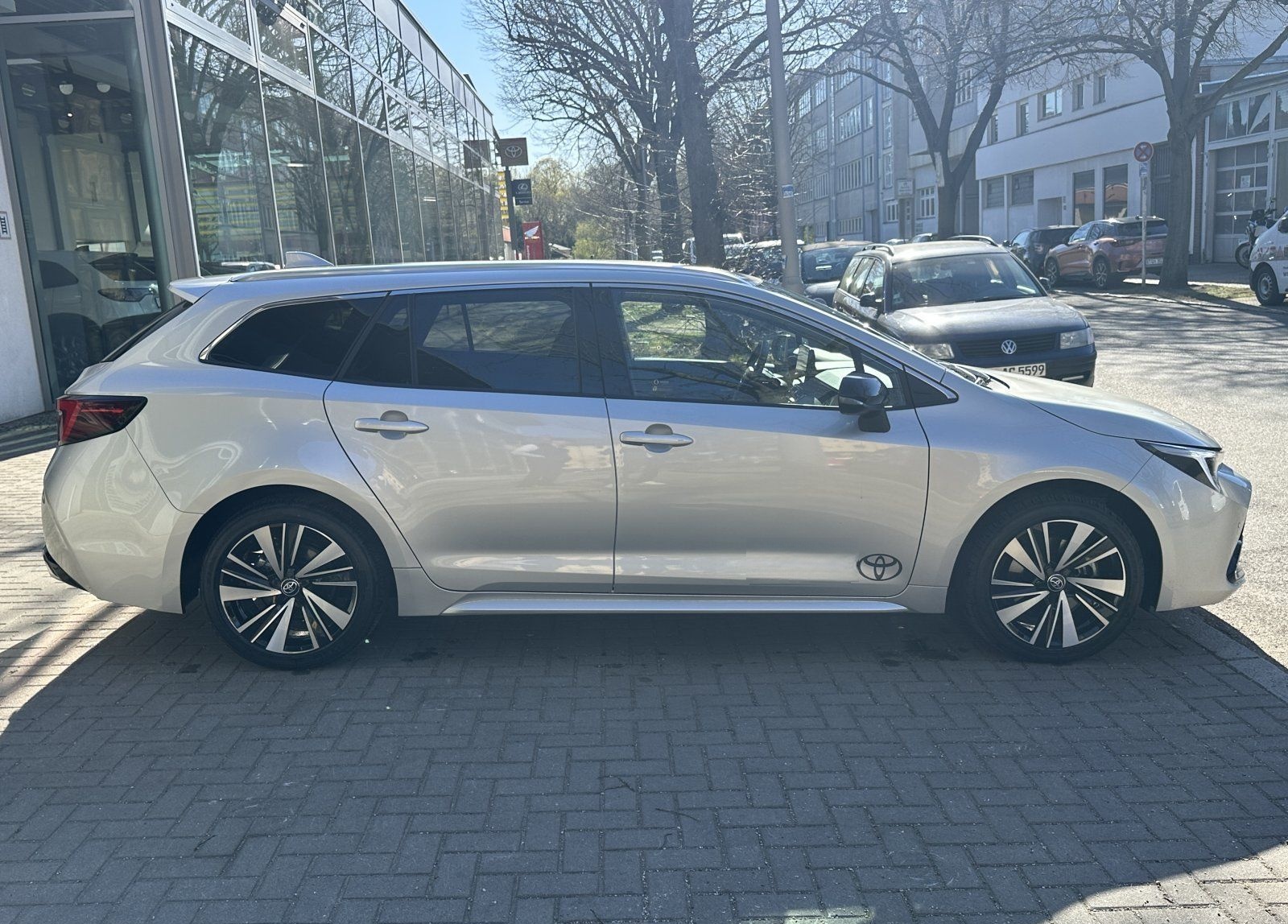 Toyota Corolla Touring Sports 2.0l Hybrid Teamplayer *T foto 9