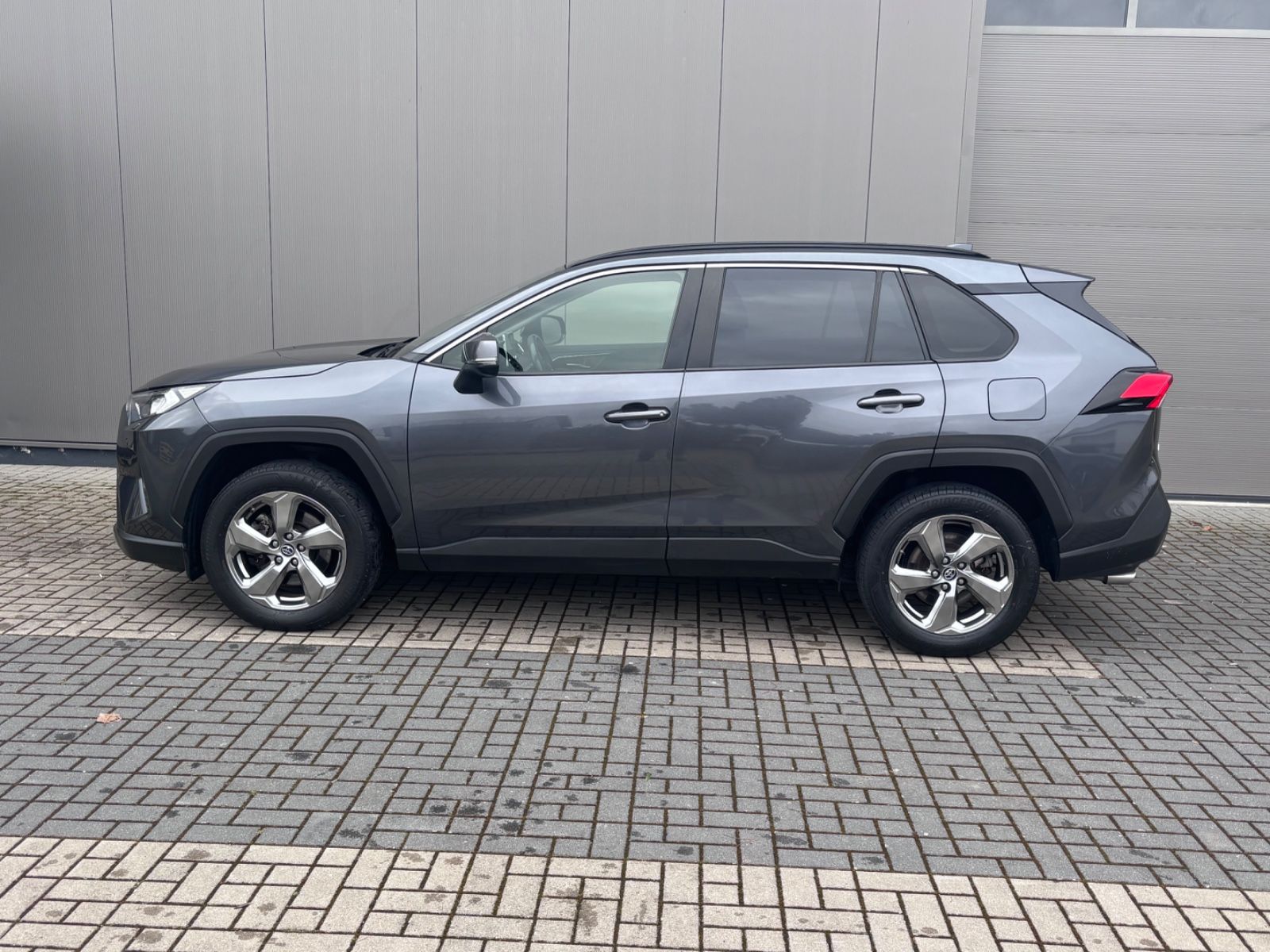 Toyota RAV 4 RAV4 Hybrid 4x2 Club foto 5