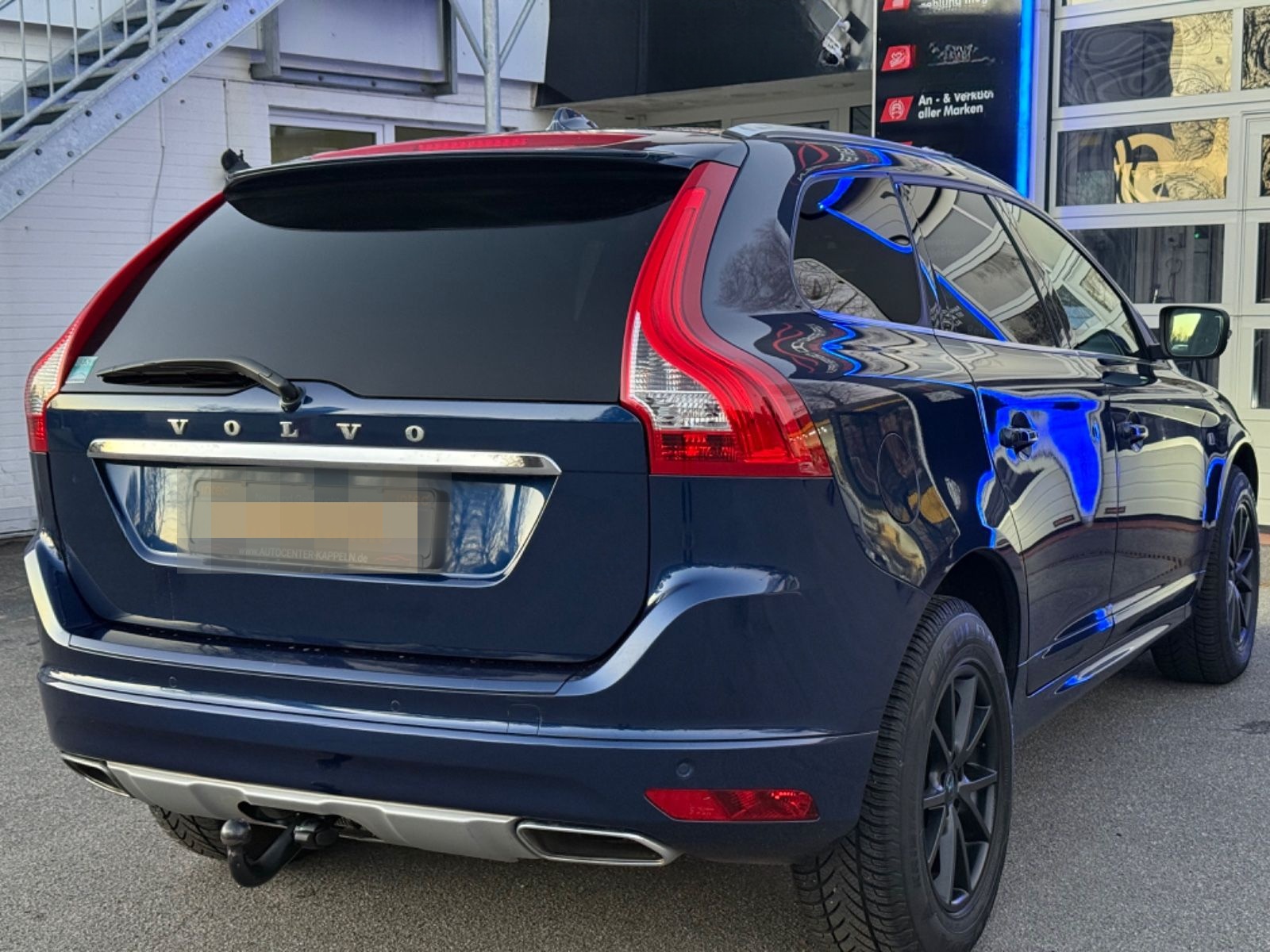 Volvo XC 60 Ocean Race 2WD (AHK-NAVI-Tempomat-1Hand) foto 7