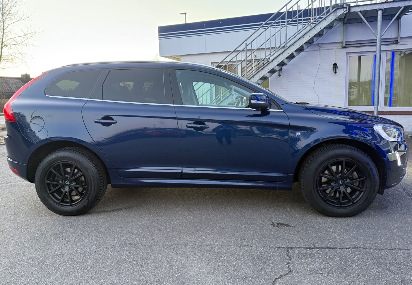 Volvo XC 60 Ocean Race 2WD (AHK-NAVI-Tempomat-1Hand) foto 8