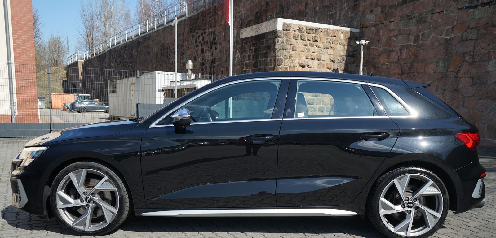 Audi S3 Sportback 2.0 TFSI quattro foto 3