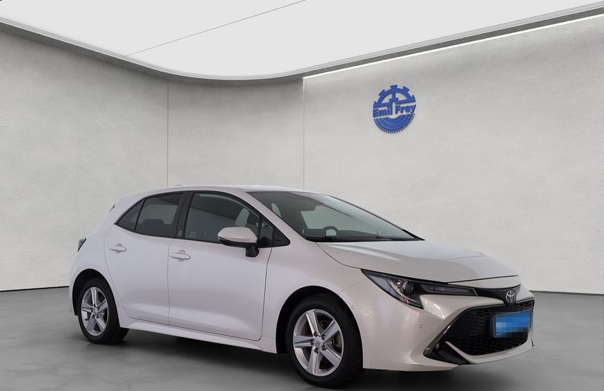 Toyota Corolla 1.8 Hybrid Team Deutschland foto 8