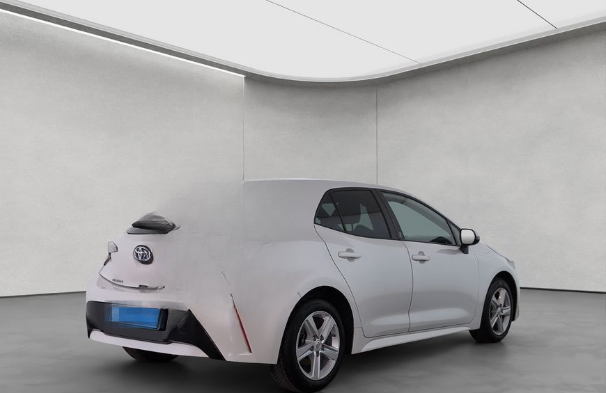 Toyota Corolla 1.8 Hybrid Team Deutschland NAVI+BI-LED+ foto 6