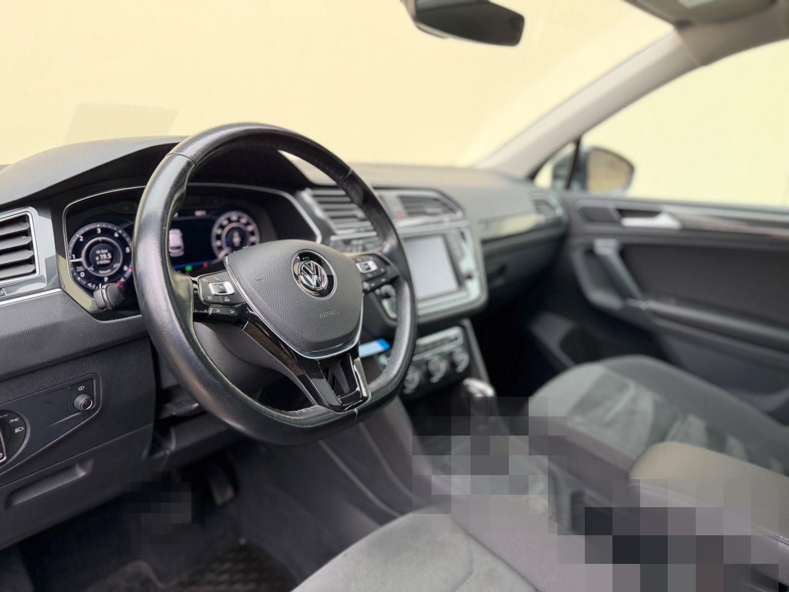 Volkswagen Tiguan 4M Offroad | 1 Hand | Virtual | AHK | HUD foto 8