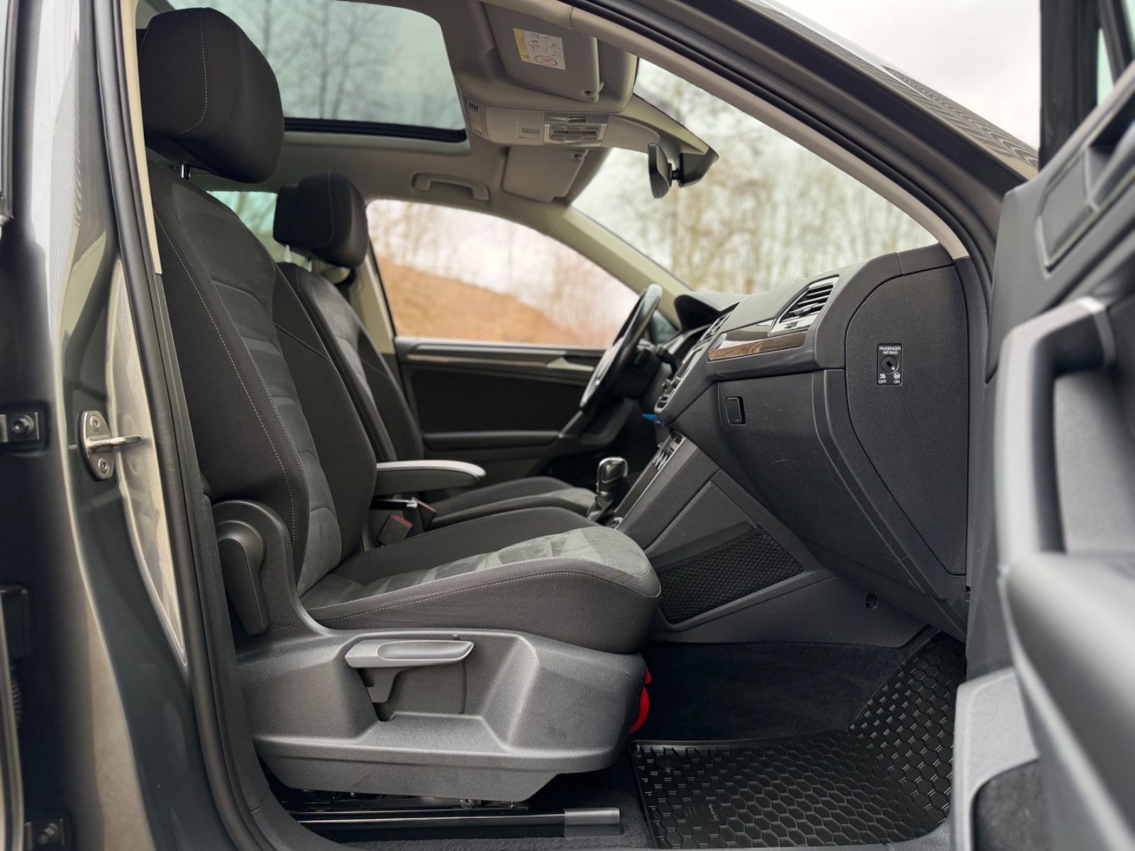 Volkswagen Tiguan 4M Offroad | 1 Hand | Virtual | AHK | HUD foto 9