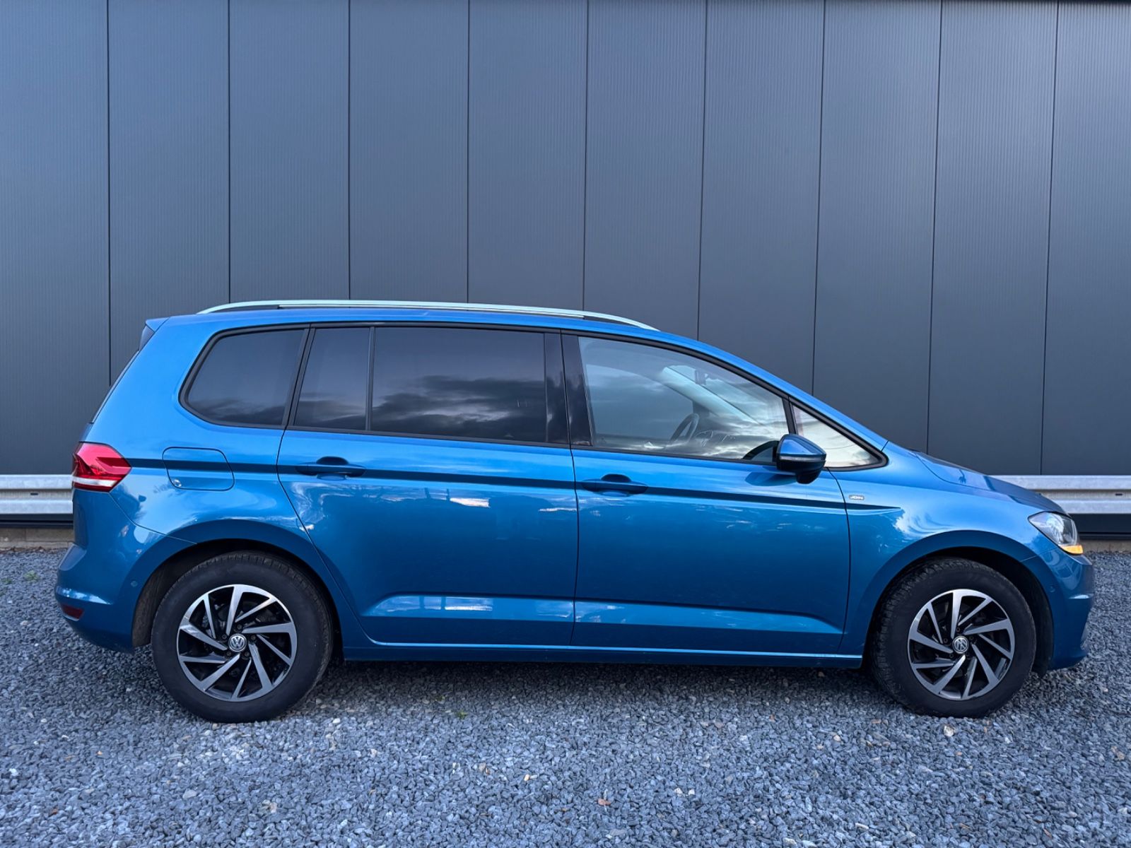 Volkswagen Touran 1,6 Join 7-Sitzer/SHZ/PDC/NAVI/ACC/PANO/ foto 2