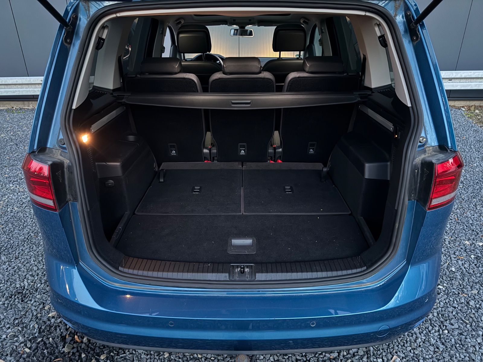 Volkswagen Touran 1,6 Join 7-Sitzer/SHZ/PDC/NAVI/ACC/PANO/ foto 5