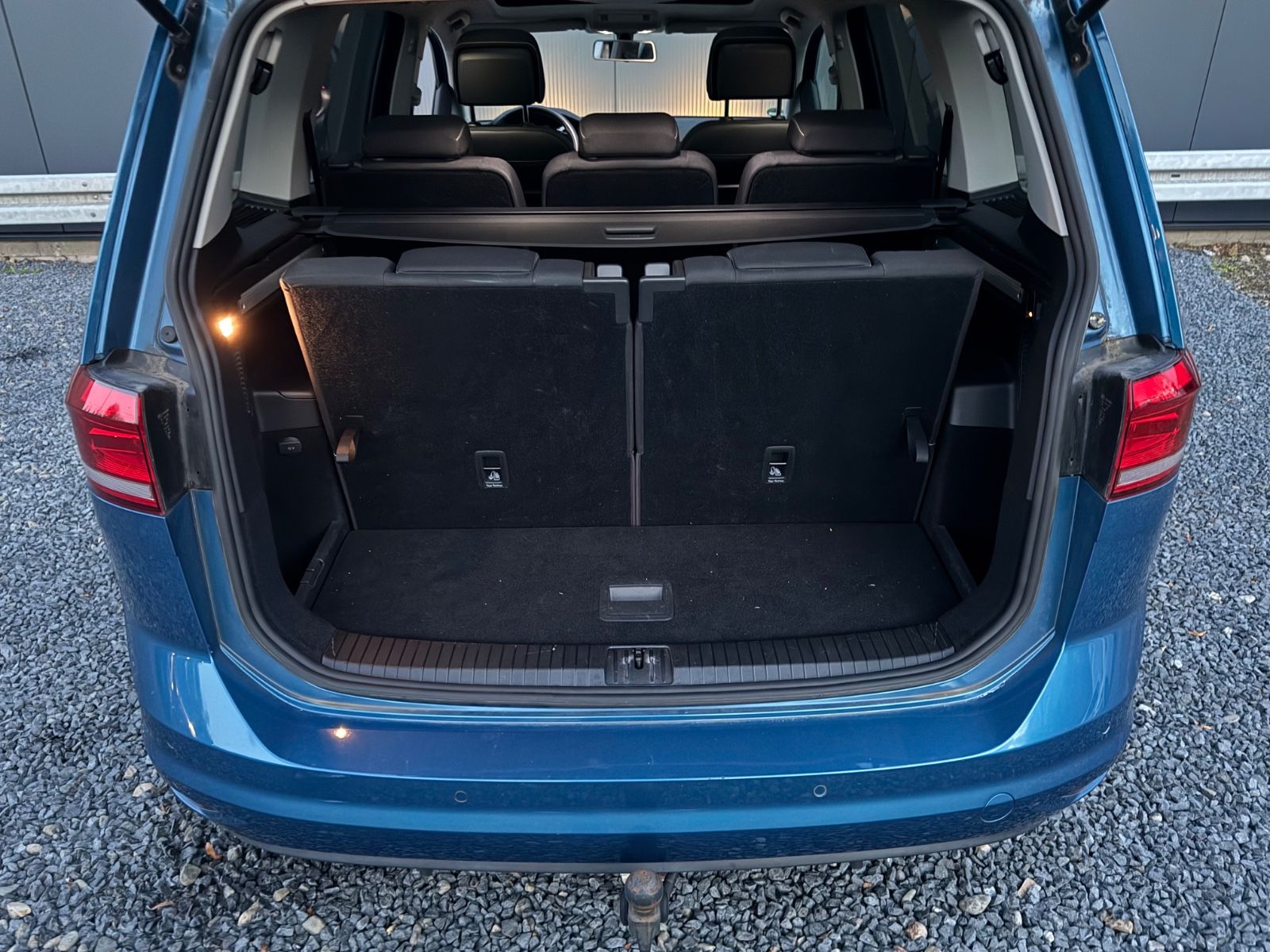 Volkswagen Touran 1,6 Join 7-Sitzer/SHZ/PDC/NAVI/ACC/PANO/ foto 6