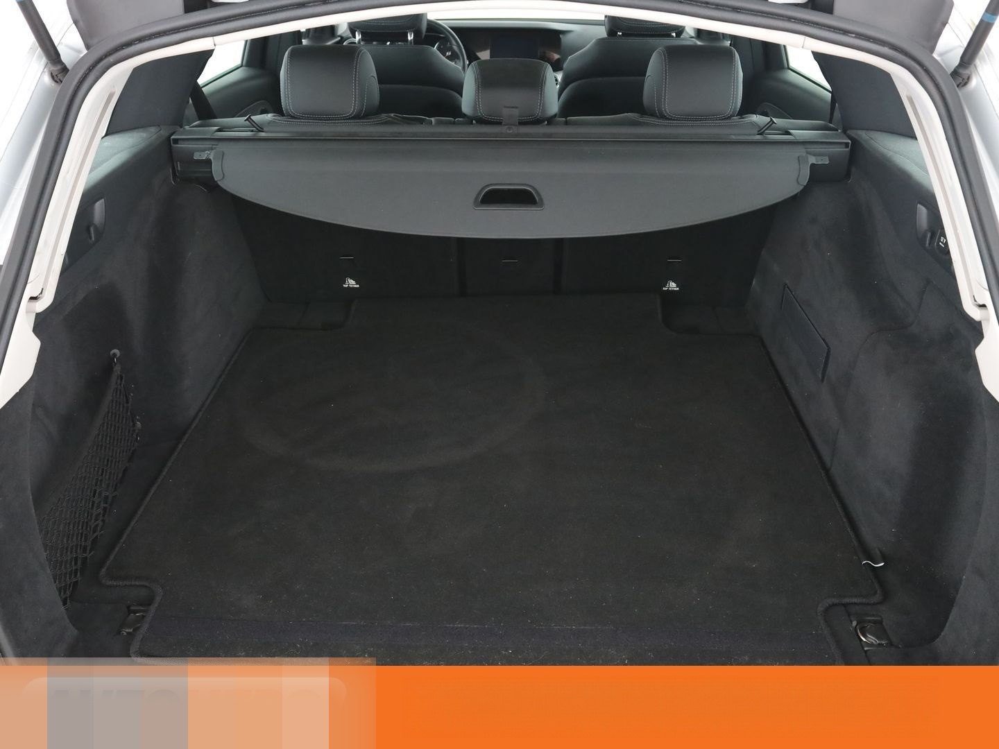 Mercedes-Benz E-Klasse E 220 d T 4Matic Avantgarde Aut.*NAVI* foto 18