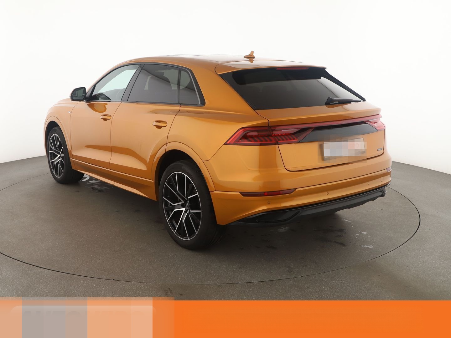 Audi Q8 55 TFSI quattro S line foto 3