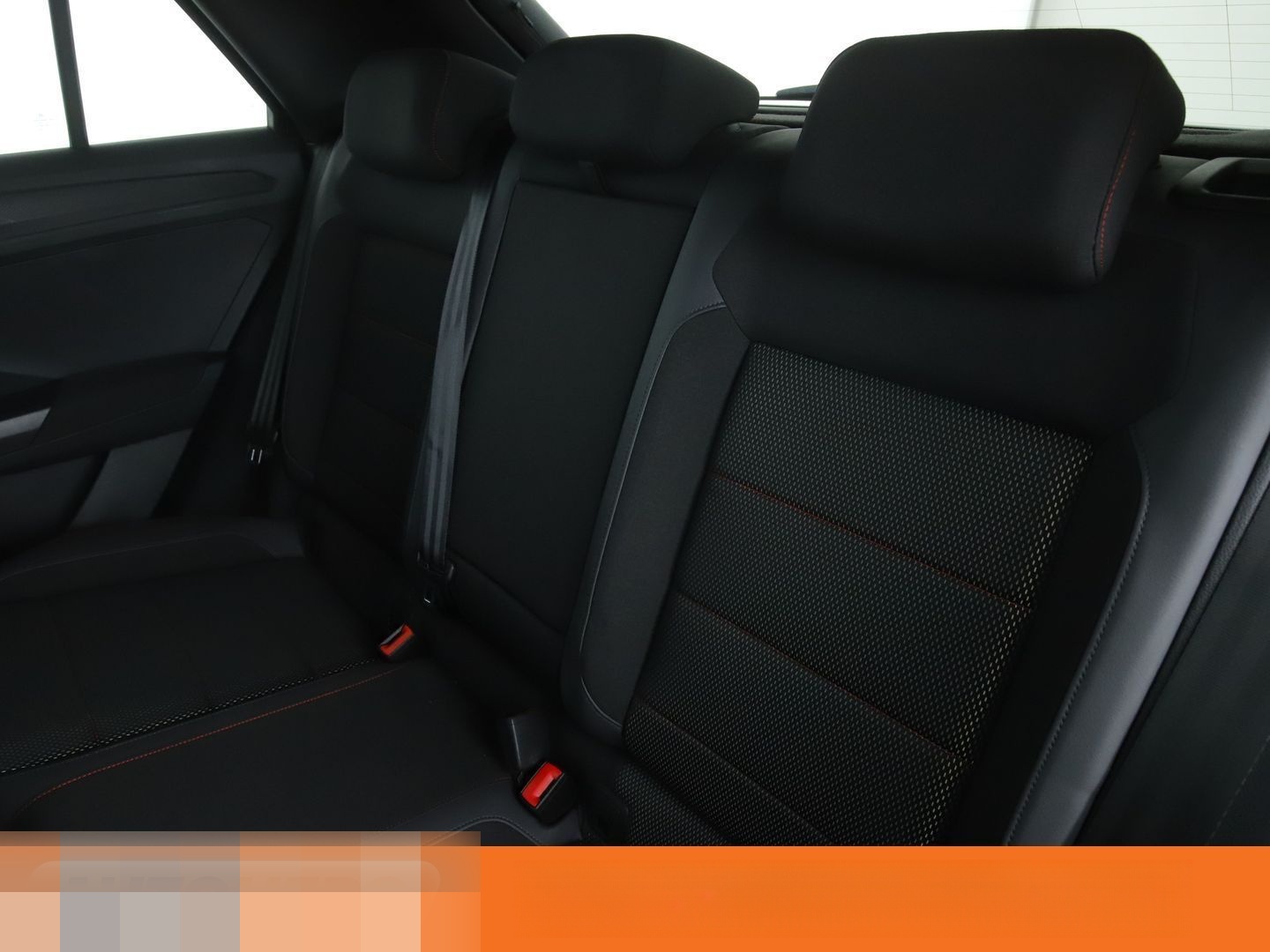 Volkswagen T-Roc 1.5 TSI ACT Sport Aut.*NAVI*LED*ACC*CAM* foto 14