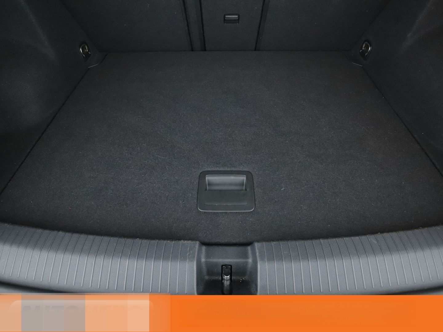Volkswagen T-Roc 1.5 TSI ACT Sport Aut.*NAVI*LED*ACC*CAM* foto 18