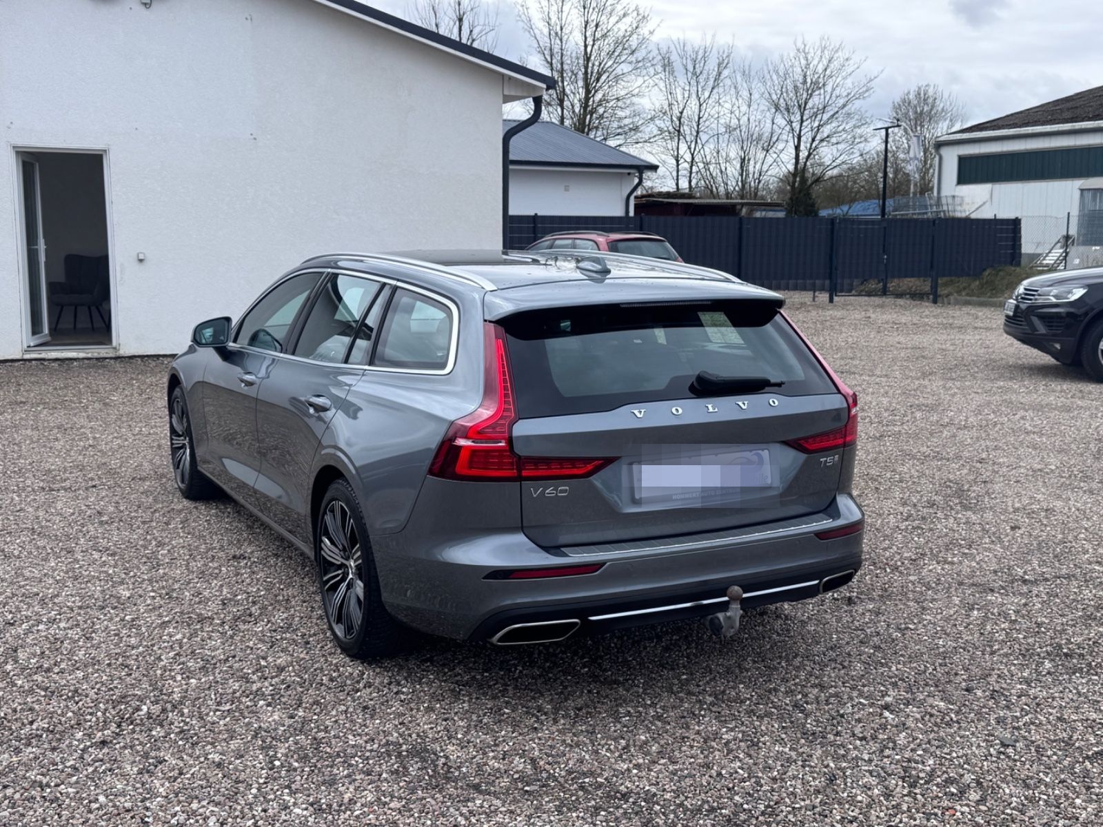 Volvo V60 Inscription,IntelliSafe&Licht,AHK,RFK,Shzg foto 3