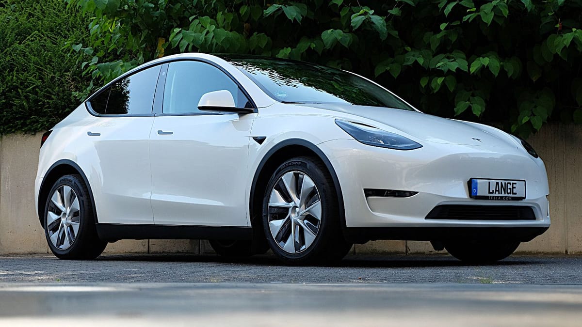 Tesla Model Y Long Range Dual AWD foto 3