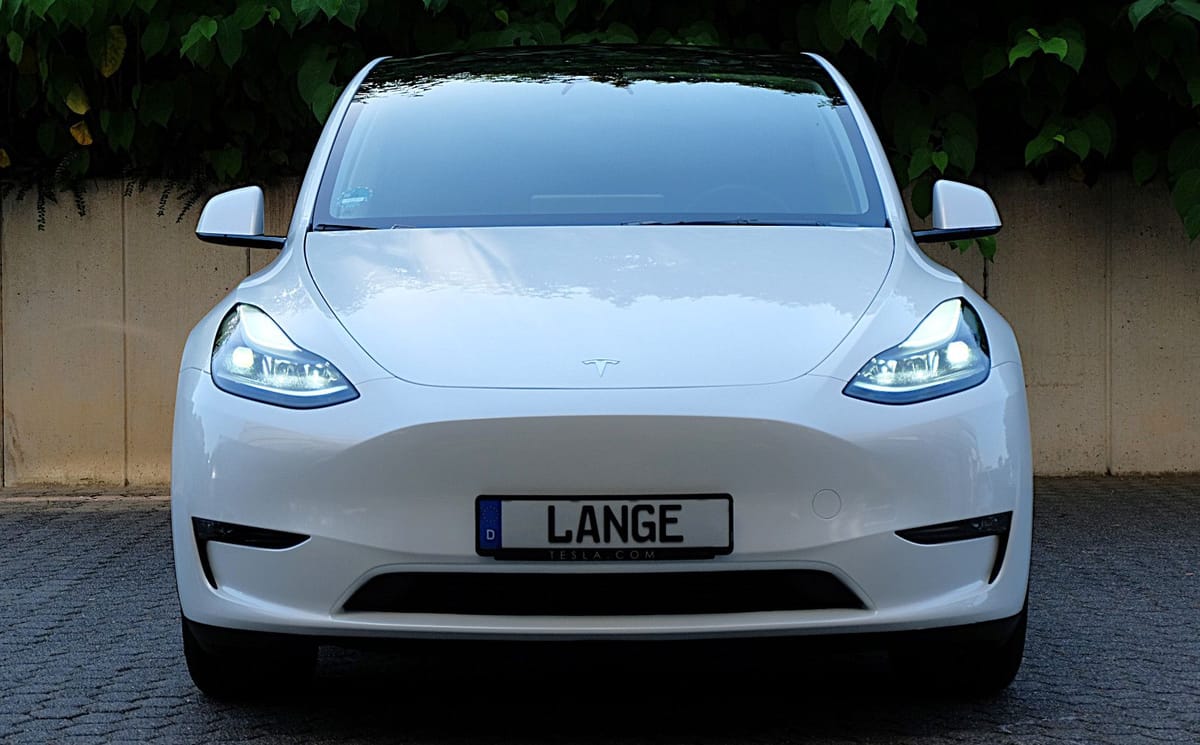 Tesla Model Y Long Range Dual AWD foto 4