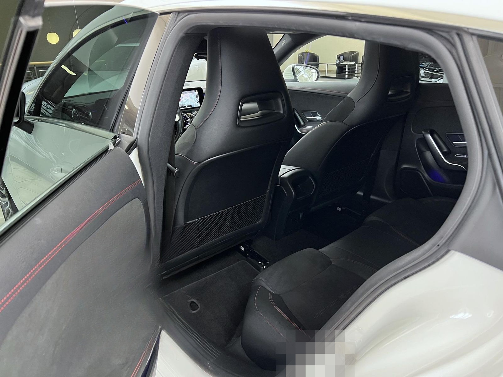 Mercedes-Benz CLA 45 AMG SB PERFORMANCE 4Matic||PANO|AHK|LEDHP foto 24