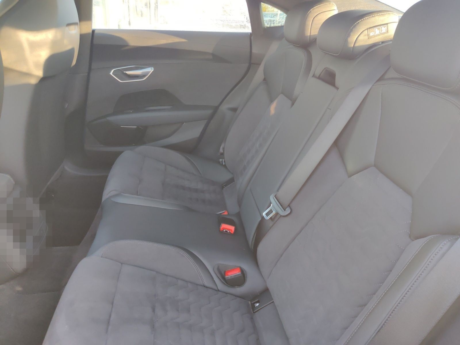Audi RS e-tron GT quattro, Matrix, Pano, B&O, HUD, AC foto 13