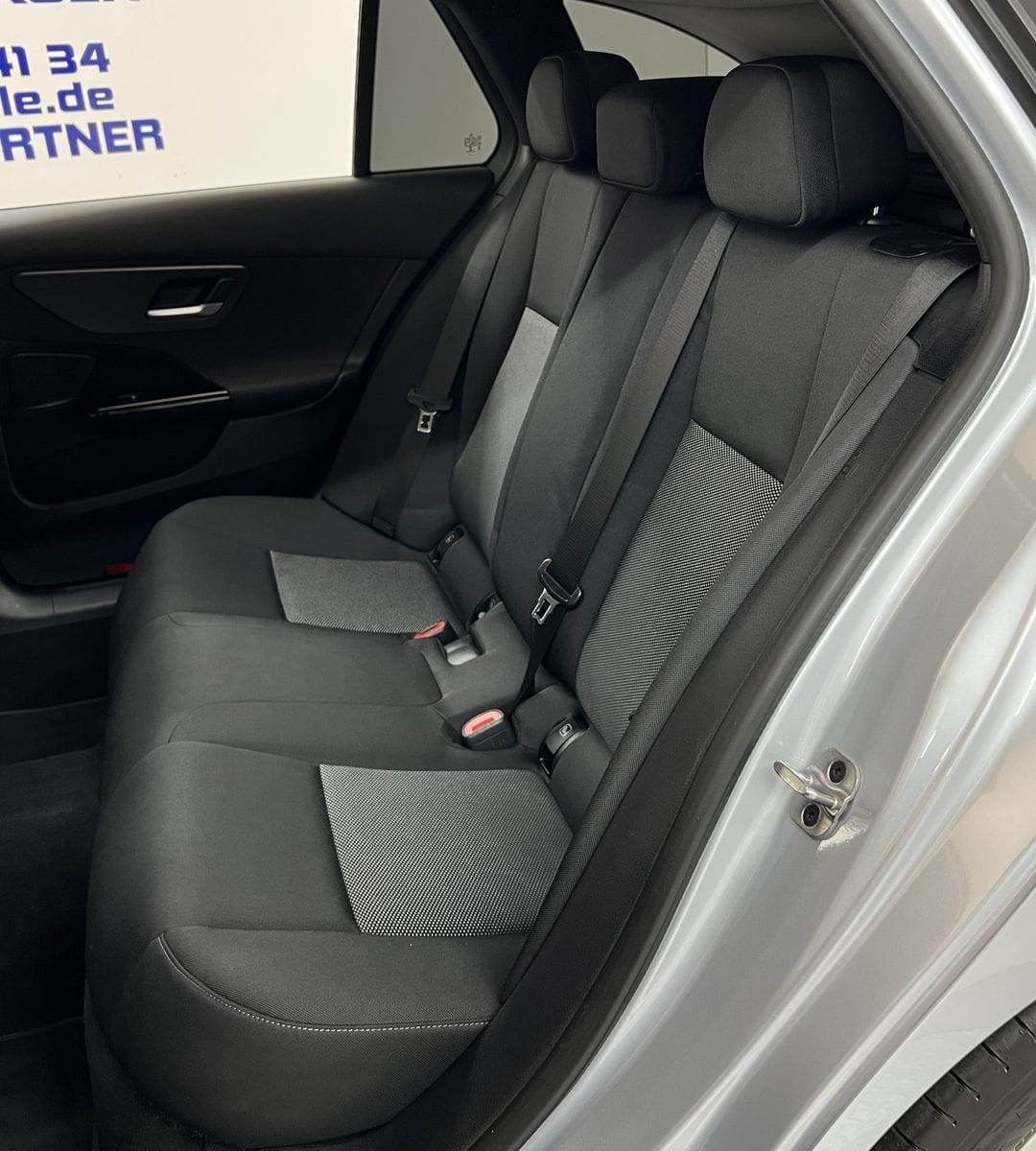 Mercedes-Benz C 200d T Mild Hybrid Business MBUX NAVI SH LED foto 16
