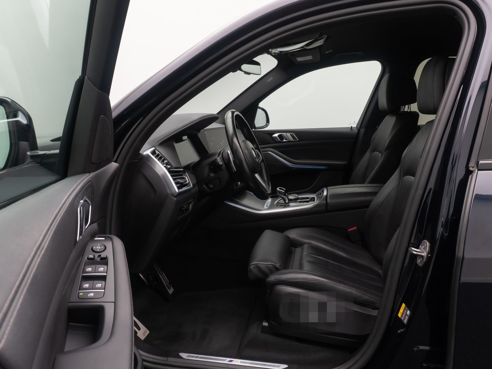BMW X5 xD45e M Sport HUD Kamera AHK Alarm DAB 21Zoll foto 20