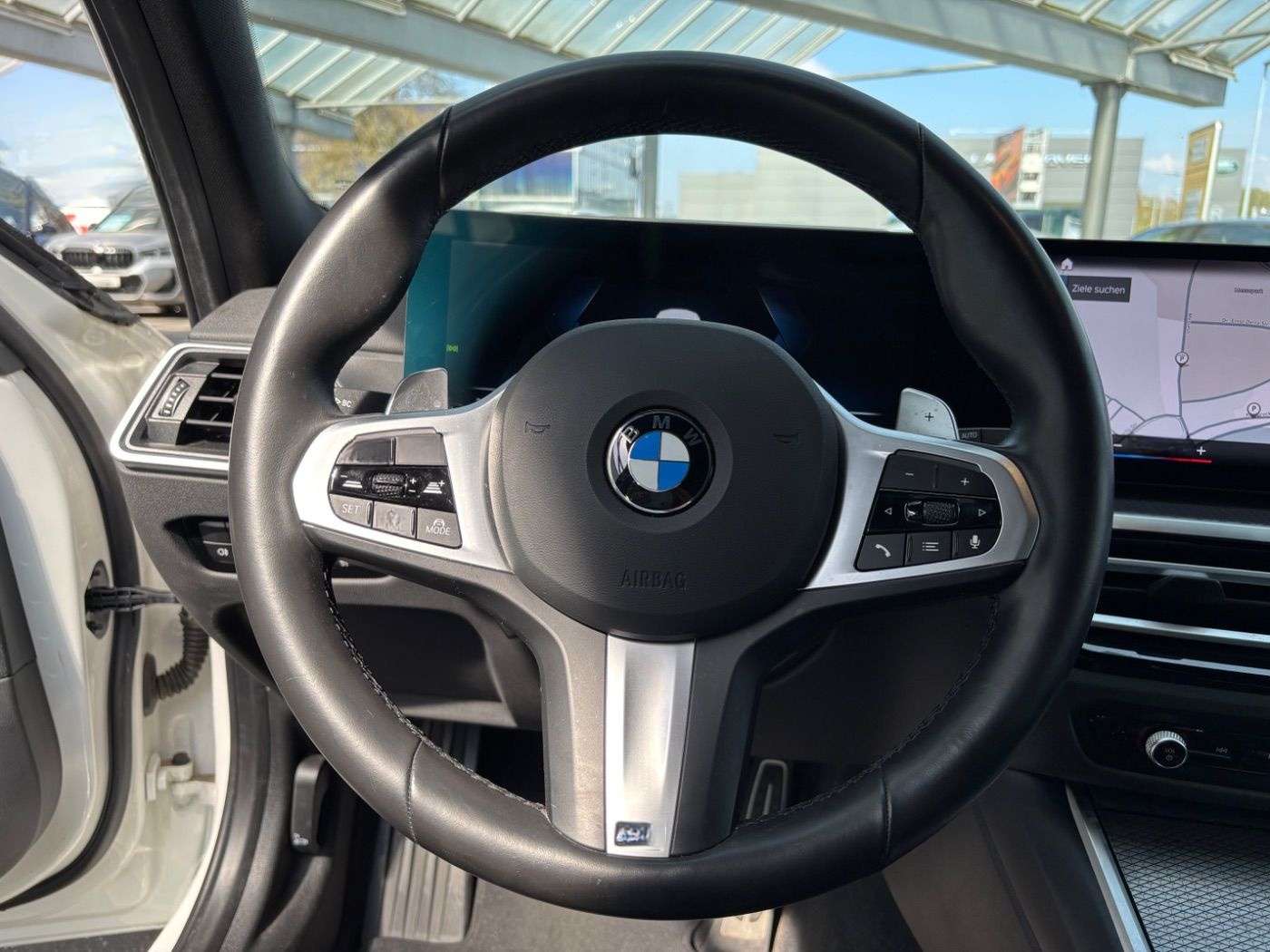 BMW 320d xDrive Tour. M-Sportpaket GARANTIE-04/2029 foto 9