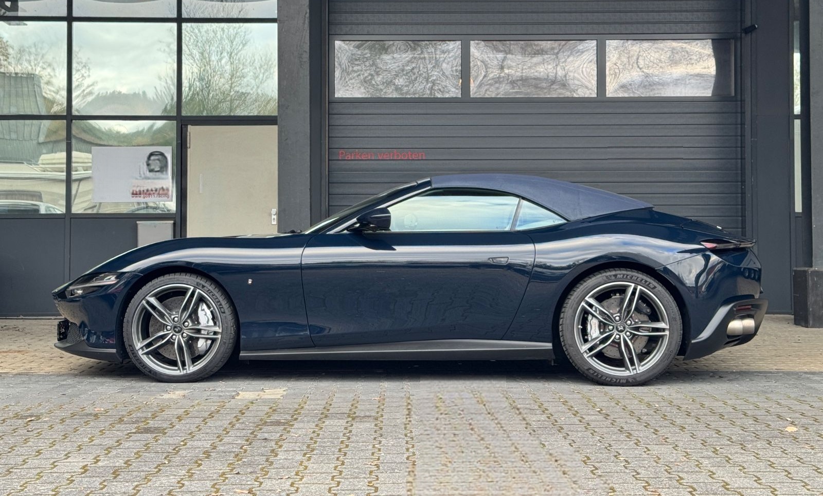 Ferrari Roma Spider ° 1. Hand ° deutsch ° perfekt ° foto 7