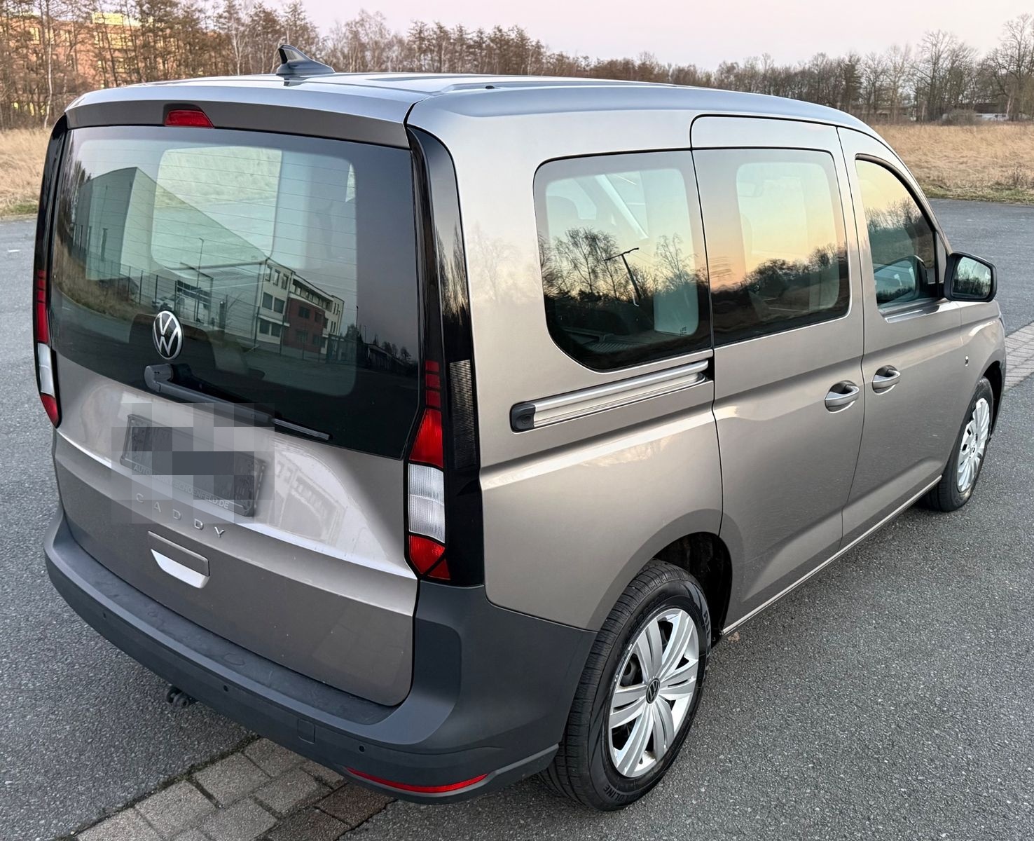 Volkswagen Caddy ACC Front- u. Lane Assist. Ahk Zuziehhilfe foto 7