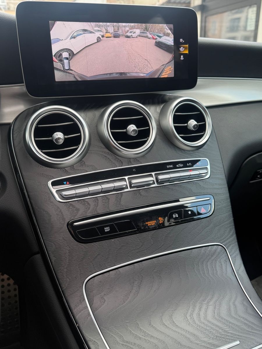 Mercedes-Benz GLC 200 d 4MATIC Autom. AMG*PANO*VIRTUEL*ASSIT foto 14