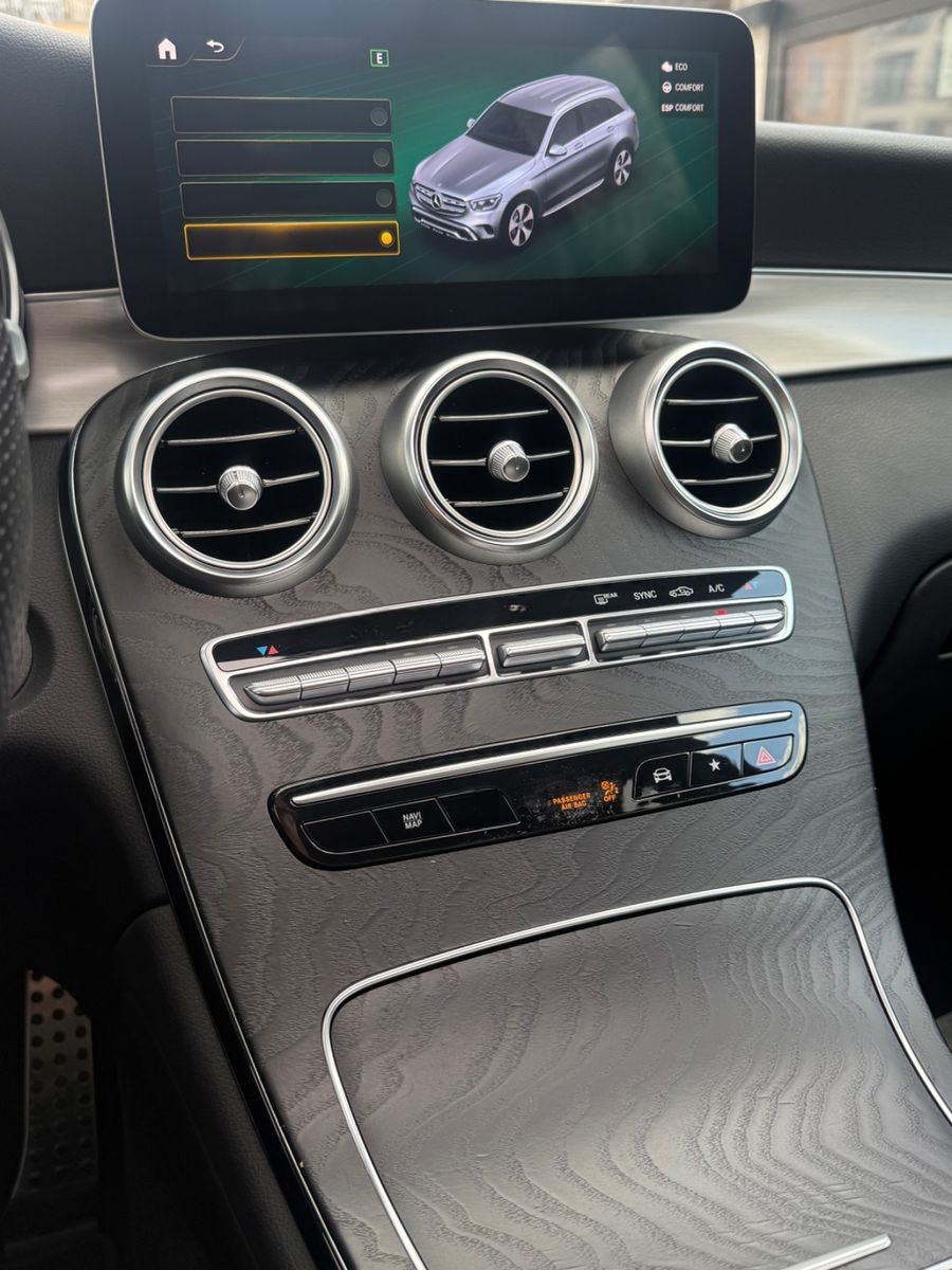 Mercedes-Benz GLC 200 d 4MATIC Autom. AMG*PANO*VIRTUEL*ASSIT foto 16
