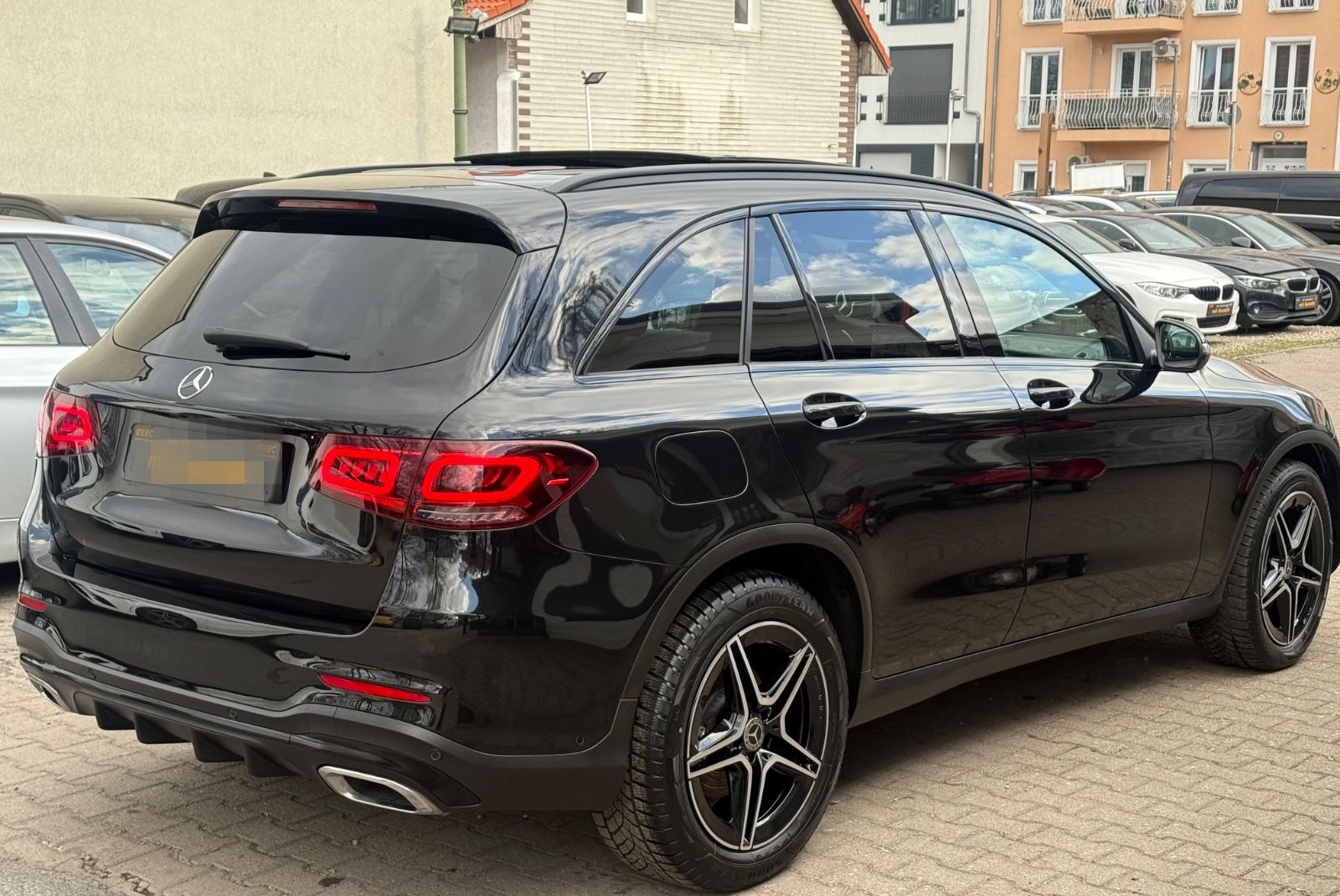Mercedes-Benz GLC 200 d 4MATIC Autom. AMG*PANO*VIRTUEL*ASSIT foto 4
