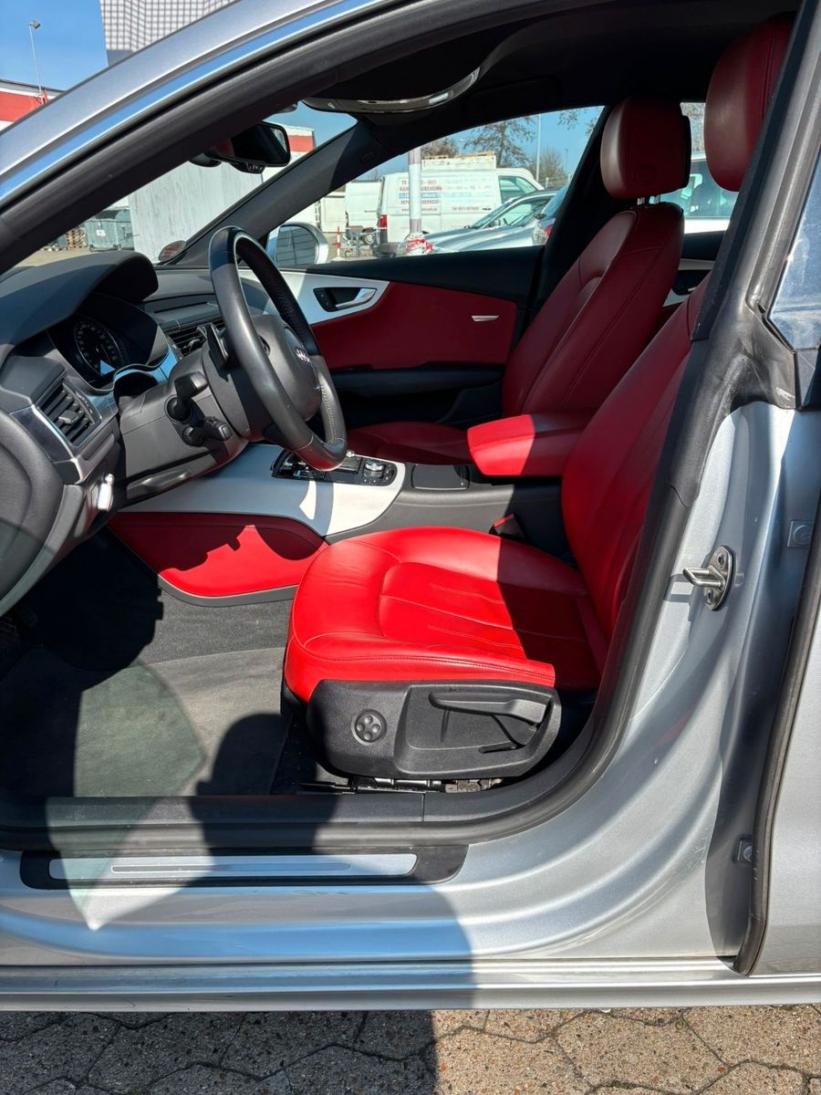 Audi A7 Sportback 3.0 TFSI quattro foto 12